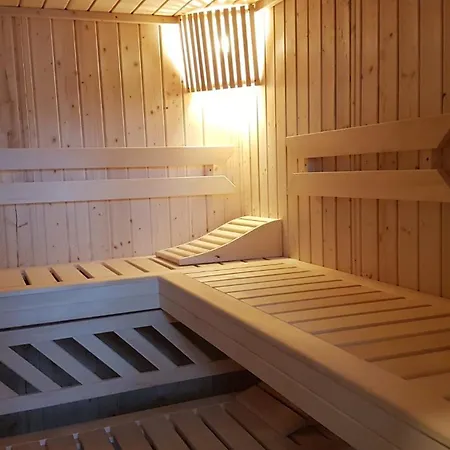 Osada - 펜션 얀타르